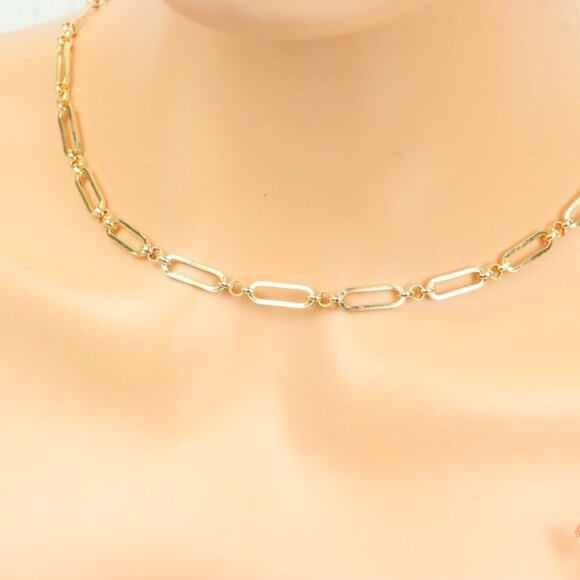 "Minimalist & Elegant Necklace Chain – Perfect for Women & Girls | UNVRC1537 - Picture 3 of 10